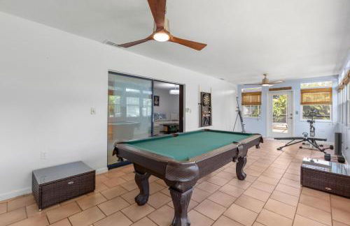 Relaxing Coastal Comfort - Heated Pool - Photo 16