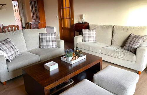 Bonita planta baja con vistas panorámicas y piscina - Foto 4