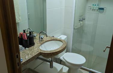 Moderno apartamento perto da praia - Foto 19