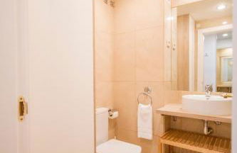 Puerta de Atocha - Acogedor estudio para 4 con piscina - Photo 9