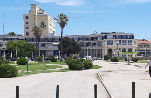 Estoril BeachFront Balcony apartment - Foto 41