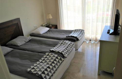 Townhouse overlooking the pool - Foto 29