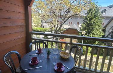 Appartements - PISCINE INTÉRIEURE Sauna - PARKING Privé Étage 1 - Centre Village - Résidence Cami Réal - avec LINGE et MÉNAGE de fin de Séjour Compris - Foto 24