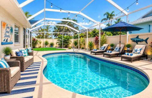 Venice Pool BBQ Mini Golf 3BR 2BA Sleep 12 - Foto 1