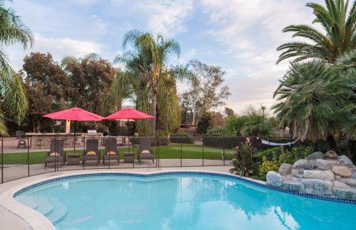 Stunning Private Resort with Pool - Foto 1