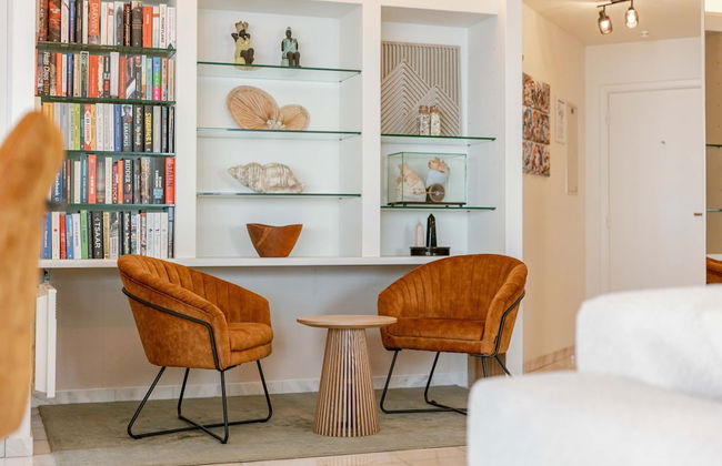 Hydro Palace - Stylish Charming Apartment With s - Photo 19