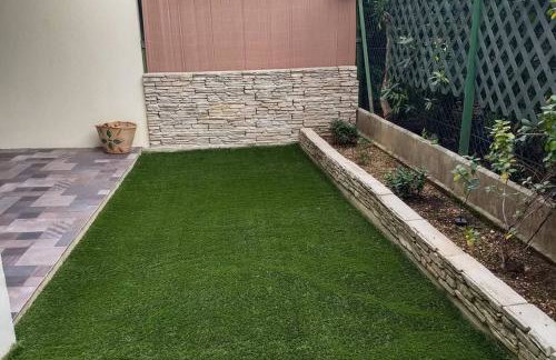 Particulier loue T3 en rez de jardin à 30 mètres de la plage avec un double box - Photo 25