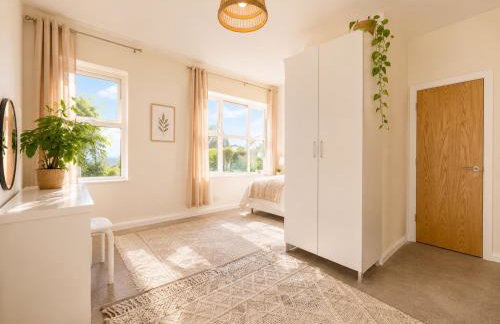 North London A spacious 7 bedroom house accommodating up to 18 people complete with own gym and table tennis - Foto 16