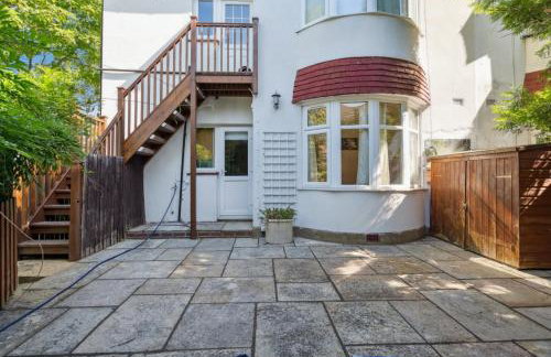 2 Bedroom Flat with Garden - Foto 20