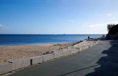 Infinite Ocean View w/ Free Parking By TimeCooler - Foto 22