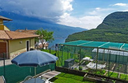 Casa del Borgo Pregasio Garden and view by Gardadomusmea - Foto 36