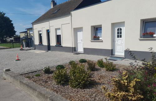 Le Gîte des 4 Saisons Maison de vacances avec parking et jardin - Foto 2