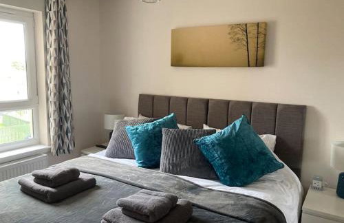 Beautiful 2 bedroom flat overlooking golf course - Foto 5