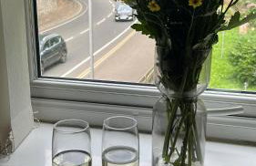 New Road Apartment - 2 Bedrooms - Sleeps 3 - Foto 5