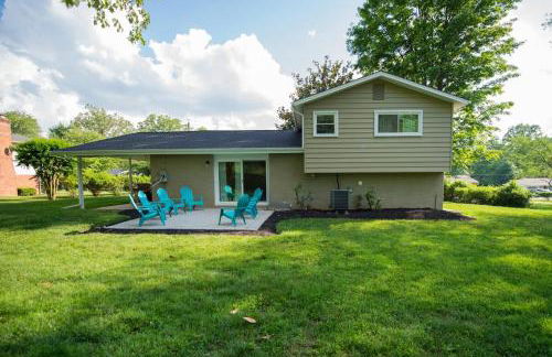 5 bedrooms with 4 Full Bath Fire Pit BBQ and Plush Amen on 1 2 acre - Photo 43