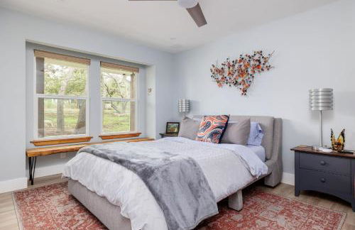 Casa Mariposa Newly Renovated Firepit*Fireplace*Great Deck*Pets Welcome! - Foto 18