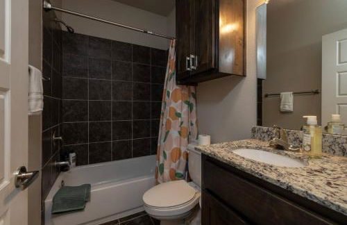 Family-Friendly Home - Ideal for World Cup Week - Foto 14