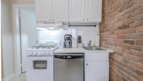 Delightful Back Bay Studio - Photo 4