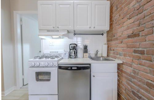 Delightful Back Bay Studio - Photo 4