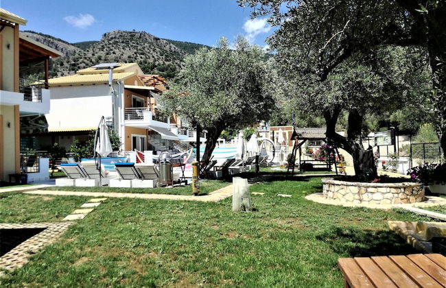 All Saints Villas - Photo 47