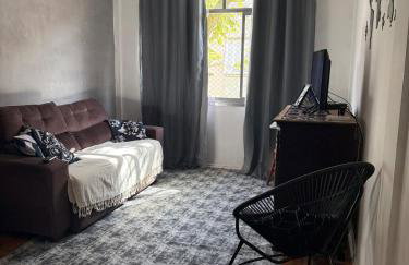 Ape next to the Consulate - Foto 1