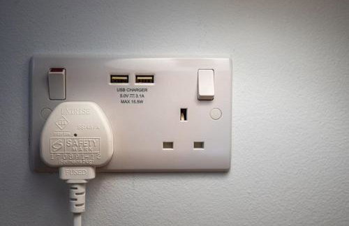 Reading 2-Bed Apartment & Parking - Photo 13