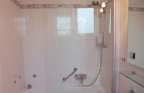 Gartenruhe an der Messe - Foto 18