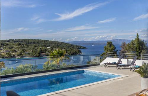 Villa CAPTAINS house on Šolta island with private pool, 3 bedrooms, 4 bathrooms, amazing sea views - Foto 1