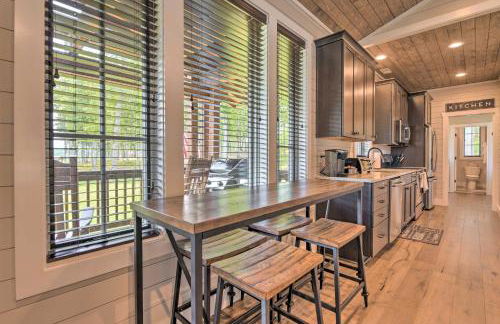 Hike, Ski and More! Pet-Friendly Home in Glenville - Foto 7