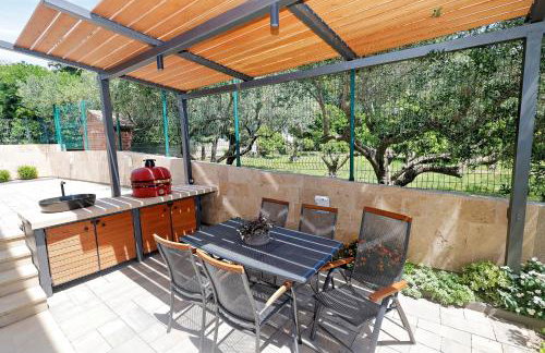 Elegant Holiday House 3D by the Sea with pool and included breakfast - Photo 14