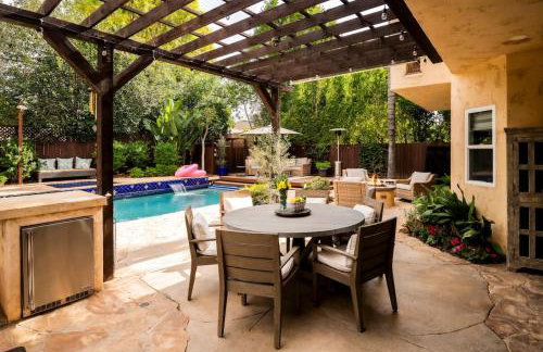 Sherman Oaks Home w Pool, Spa and Outdoor Kitchen - Foto 42