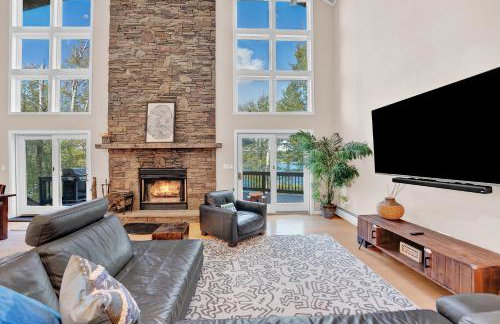 Lakefront Sunsets, Hot Tub, Pool Table, Kayaks - Foto 34