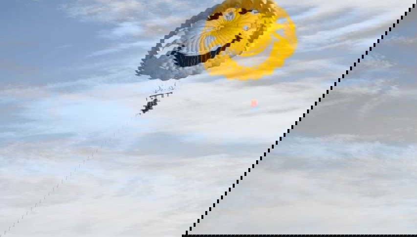 Flying over the Red Sea