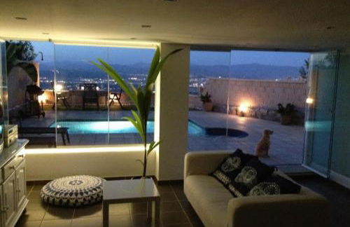 Preciosa casa con piscina - Photo 43