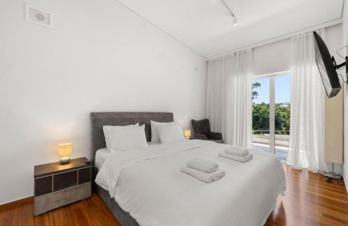 Luxury Villa with Pool, BBQ & Garden in Vouliagmeni - Foto 78