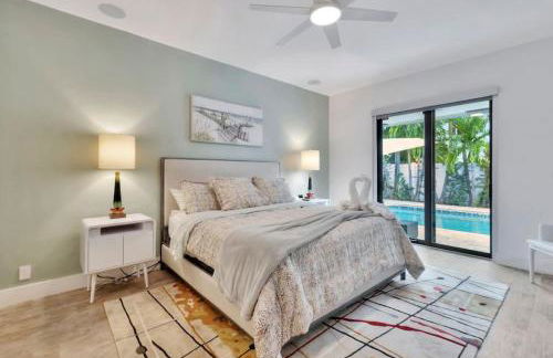 Lynoras Luxe Estate 3 bedroom 3 bath with Modern Design and Heated Pool - Foto 130