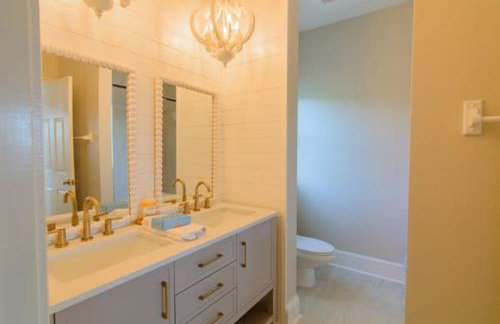 Pet Friendly- St George Island Sleeps 13- Pool - Foto 29