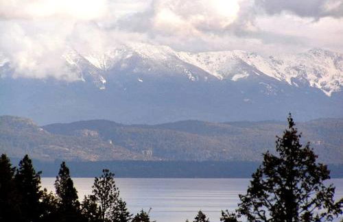 Inviting Family-Friendly Cabin Rental for Four on Flathead Lake in Montana - Foto 21