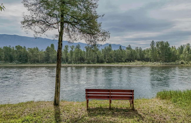 Flathead River Retreat For 15! - Foto 24