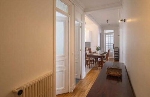 Eiffel Tower View 3BR Balcony - Foto 32