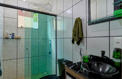 Casa Rodeada de Verde c Hidro e Churrasqueira - Foto 17