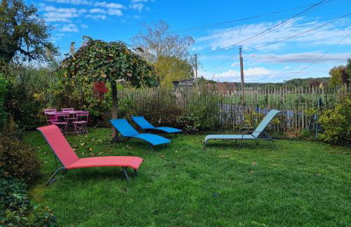 Charmant gîte rénové avec jardin, proche du Val de Loire et du Sancerrois, idéal pour familles - FR-1-590-33 - Photo 12