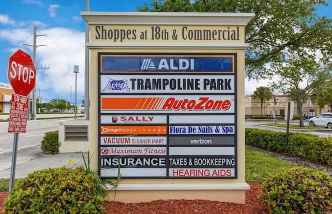 5140 Duplex in Oakland Park - Photo 18