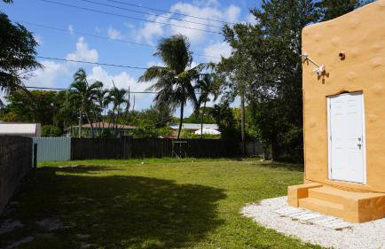 Charming Historic Home with Modern Comforts - Foto 15