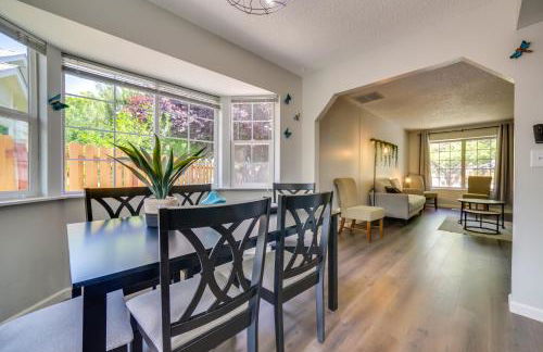 Centrally Located Reno Retreat with Patio and Yard - Foto 9