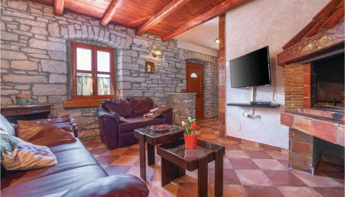 Beautiful Home In Hrboki With Wifi - Foto 3
