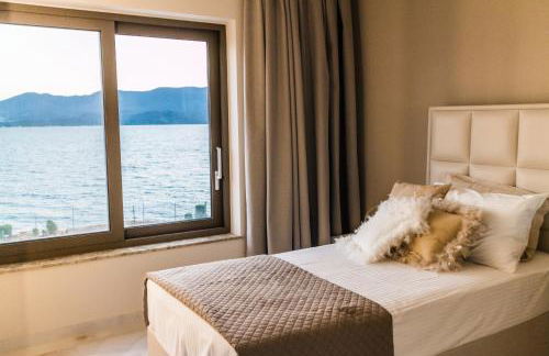 Presidential Beach Villa - Photo 33