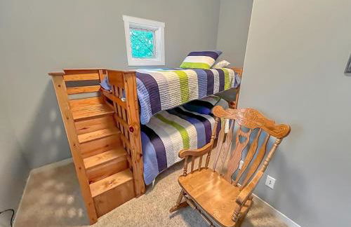 Monarch Cove Home off West Lake - Foto 3