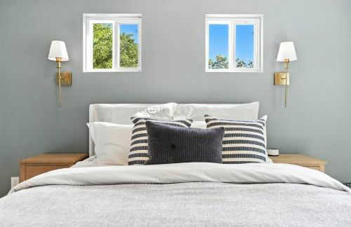 Luxe 2023NewBuild Entire home with 3BR 7BDs Ideal for Long Winter Stays, Outdoor, Central - Foto 3