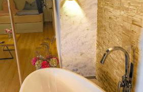 AMORE 66 bei Greta - Foto 3